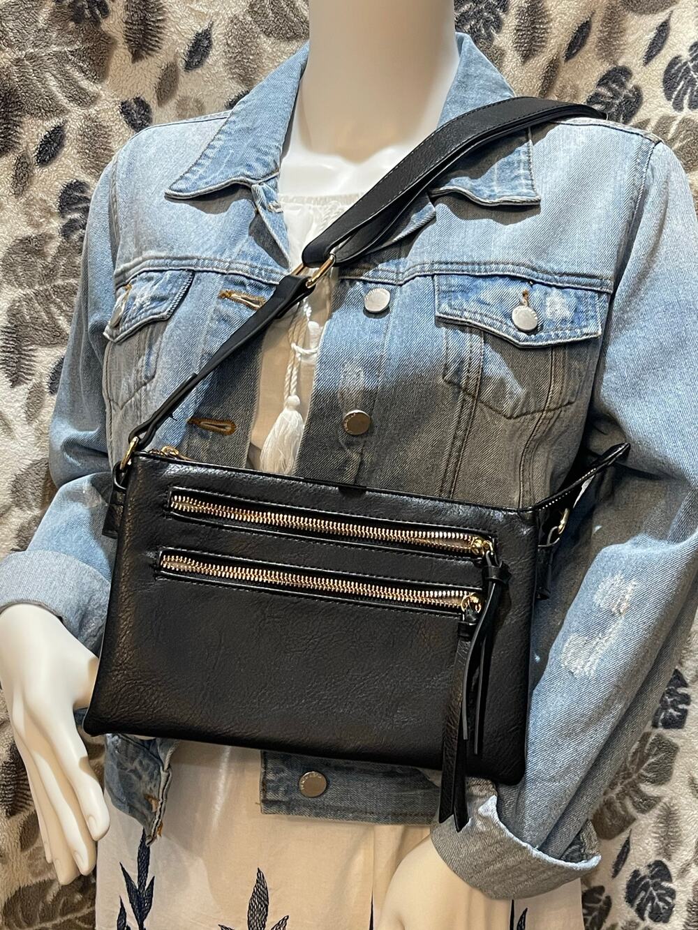 Crossbody Bag Isabelle Small Lightweight Black